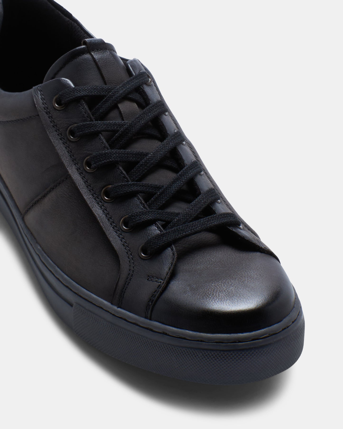 Chase Washed Black