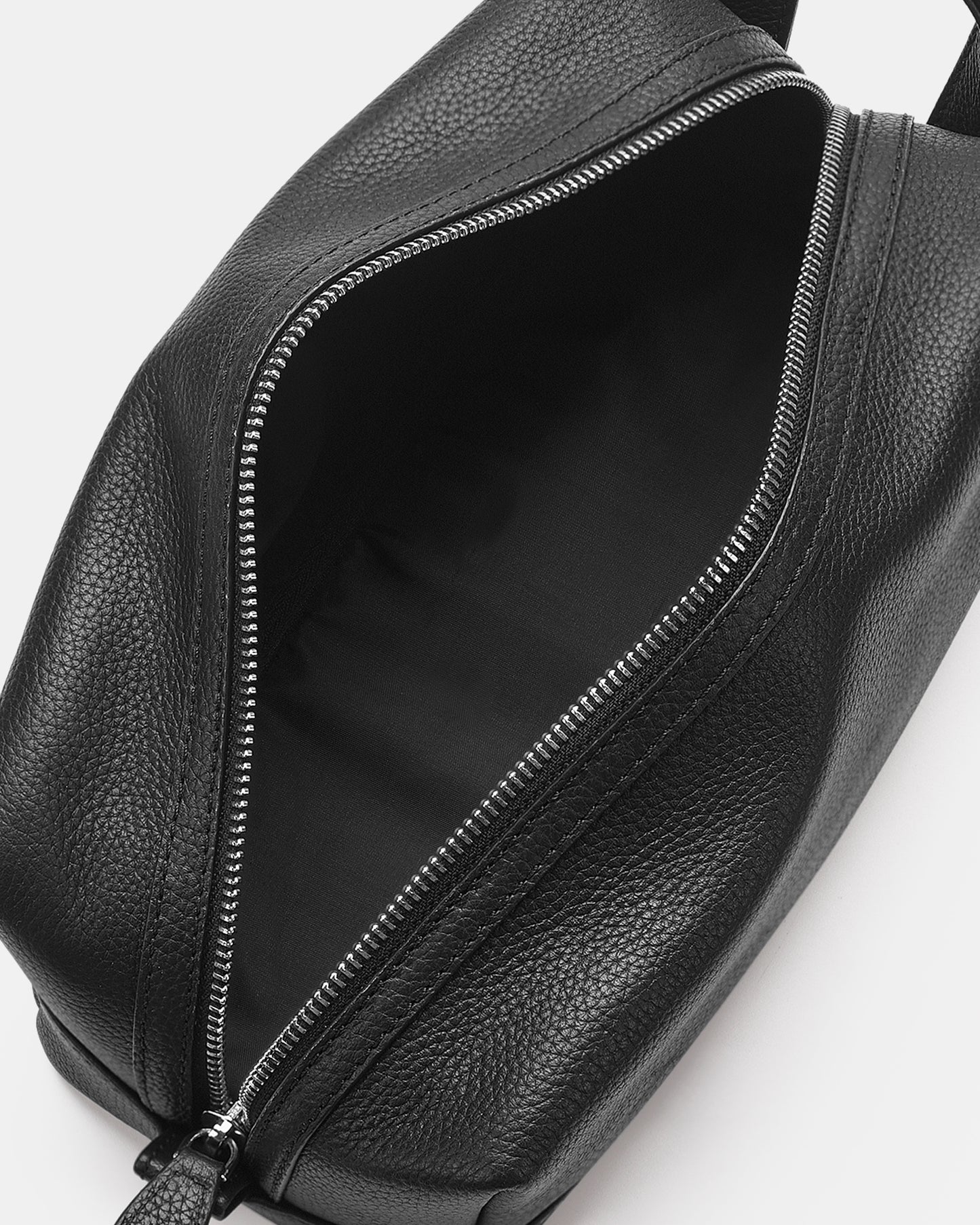 Jm Leather Toiletry Bag Black